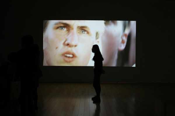 Selectively Revealed installed at Aram Art Gallery, Seoul (Angelica Mesiti, Rapture (silent anthem), 2009, single-channel HD digital video, 10:10 minutes. Cinematography: Bonnie Elliot. Courtesy the artist)